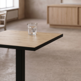 Tavolo per bar OMEGA 68x68 rovere artisan con bordo nero opaco
